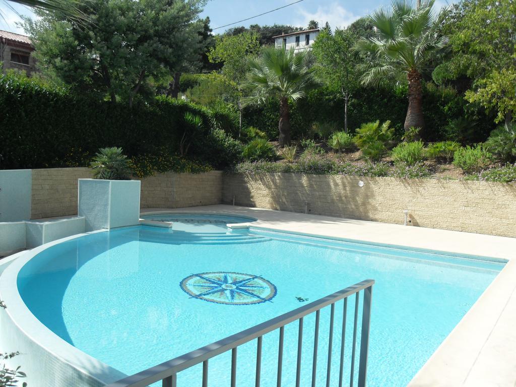 Mandelieu Centre -Les Hauts De Lerins Luaran gambar